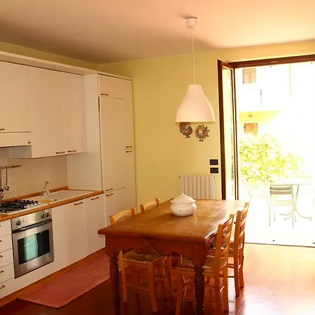 Apartamento Casa Carlo Magno Garda (Verona)